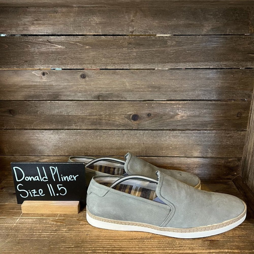 Mens Donald Pliner Cashton Gray Suede Slip On Casual Sneakers Shoes Size 11.5 M
